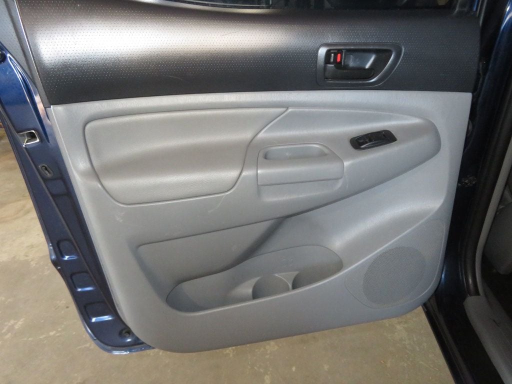 2012 Toyota Tacoma EXTRA CLEAN DOUBLECAB 4X4 TACOMA 4.0 SOUTHWEST TRUCK NO RUST  - 22937662 - 19