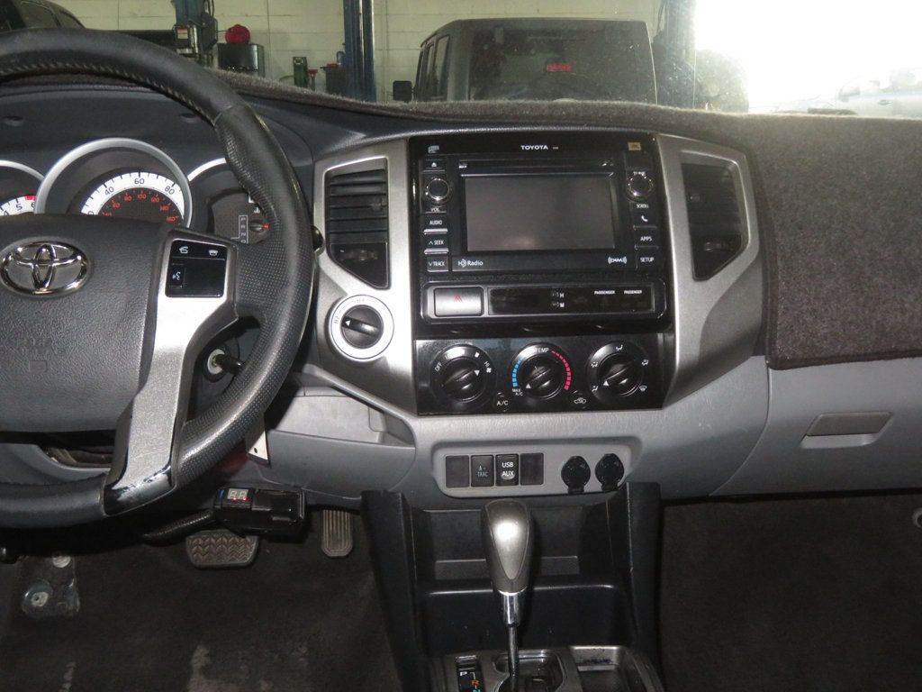 2012 Toyota Tacoma EXTRA CLEAN DOUBLECAB 4X4 TACOMA 4.0 SOUTHWEST TRUCK NO RUST  - 22937662 - 35