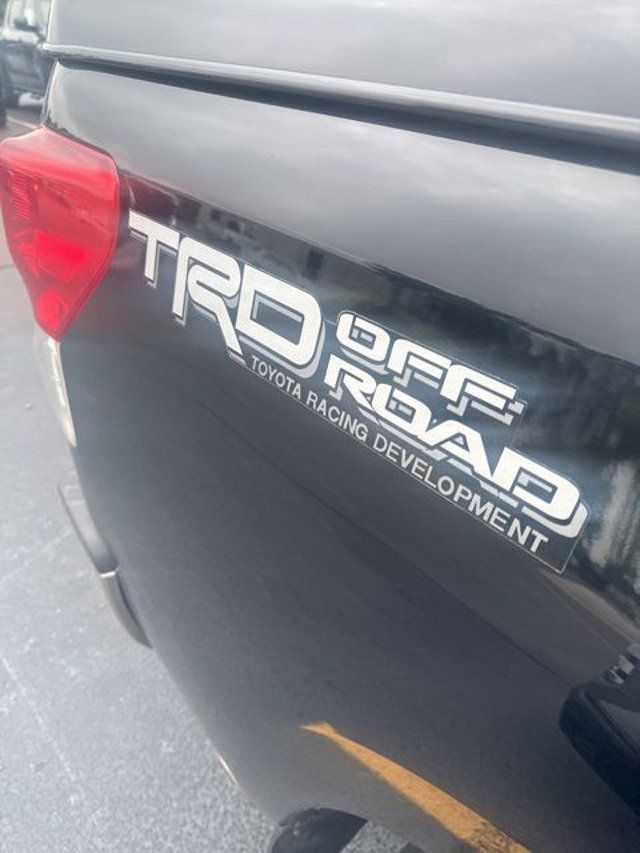 2012 Toyota Tundra CrewMax 5.7L FFV V8 6-Speed Automatic LTD - 23031644 - 3