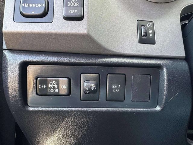 2012 Toyota Tundra Double Cab 4.6L V8 6-Speed Automatic - 22984898 - 31