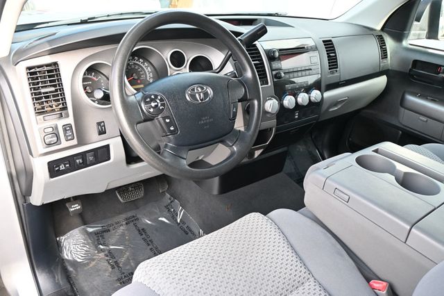 2012 Toyota Tundra Double Cab 5.7L V8 6-Speed Automatic - 23062901 - 9
