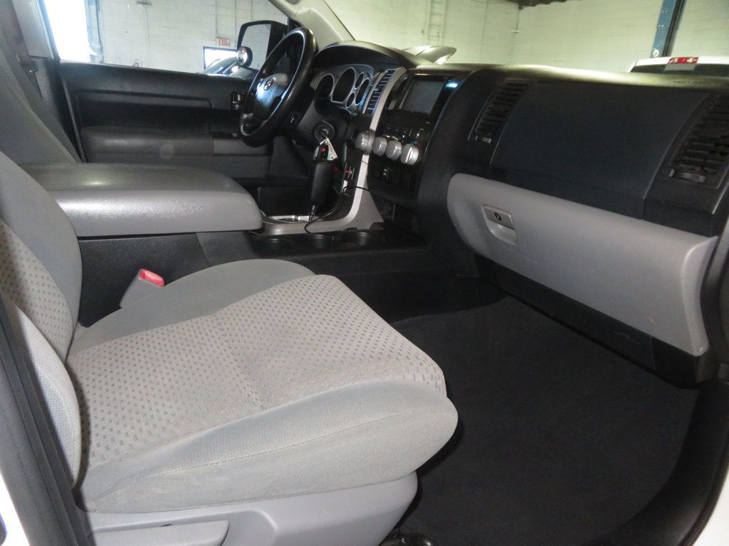 2012 Toyota Tundra DOUBLE CAB SR5 TUNDRA LOW MILES EXTRA CLEAN SW TRUCK  - 22947573 - 31