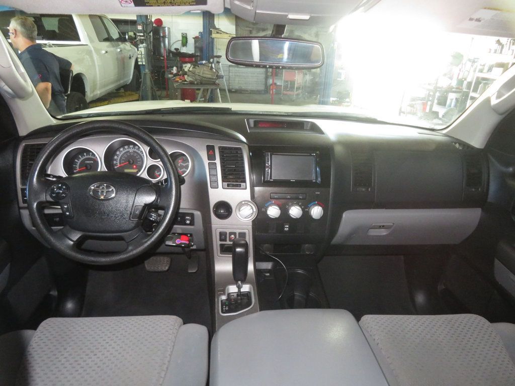 2012 Toyota Tundra DOUBLE CAB SR5 TUNDRA LOW MILES EXTRA CLEAN SW TRUCK  - 22947573 - 37