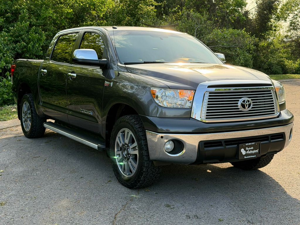 2012 Toyota Tundra Platinum, Limited, 4x4, Heated & Ventilated Seats, Int Woodgrain - 23015074 - 12