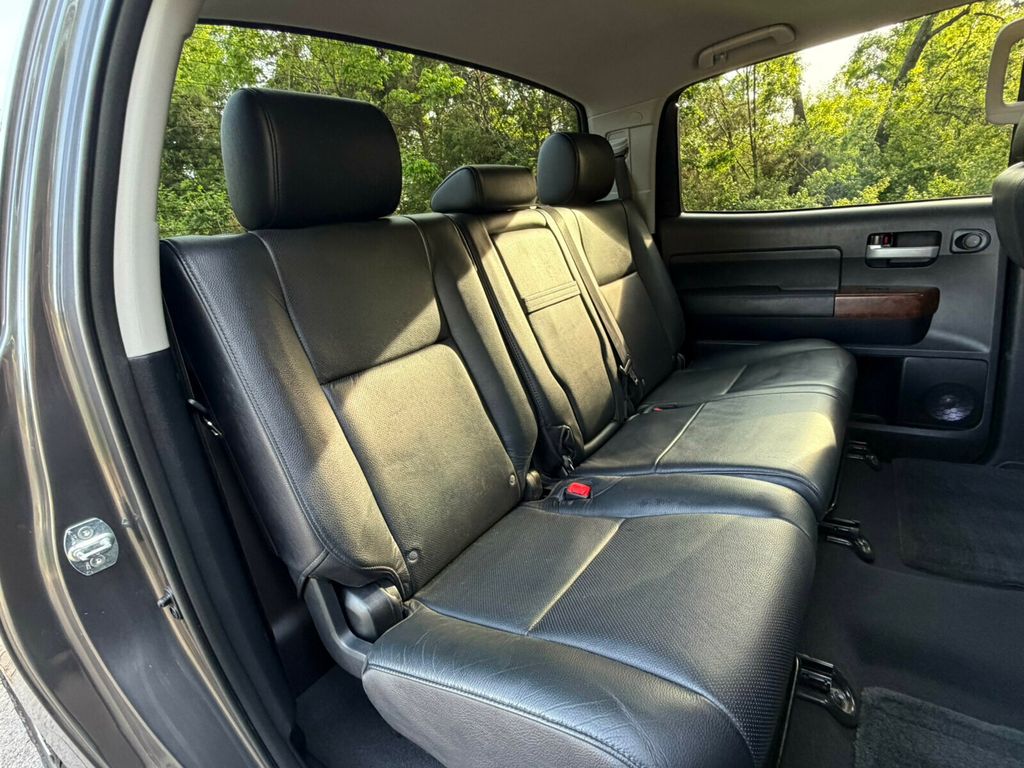 2012 Toyota Tundra Platinum, Limited, 4x4, Heated & Ventilated Seats, Int Woodgrain - 23015074 - 33