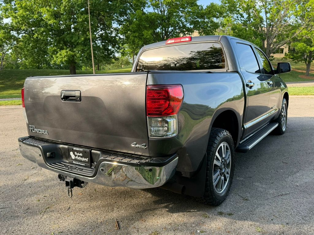 2012 Toyota Tundra Platinum, Limited, 4x4, Heated & Ventilated Seats, Int Woodgrain - 23015074 - 8