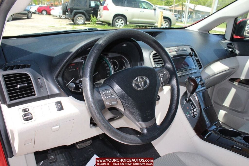 2012 Toyota Venza 4dr Wagon I4 FWD LE - 22428714 - 11