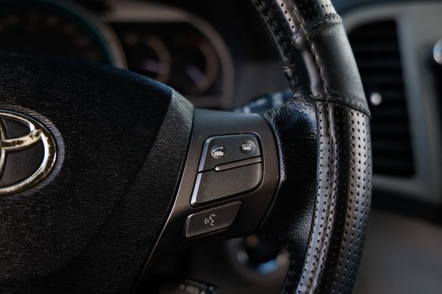 2012 Toyota Venza 4dr Wagon I4 FWD LE - 22925504 - 27