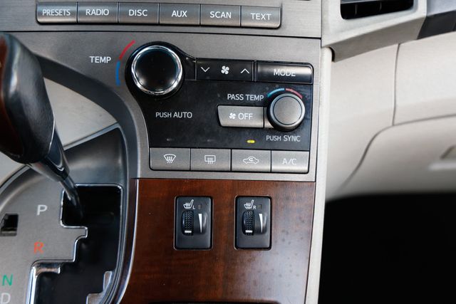 2012 Toyota Venza 4dr Wagon I4 FWD LE - 22925504 - 32