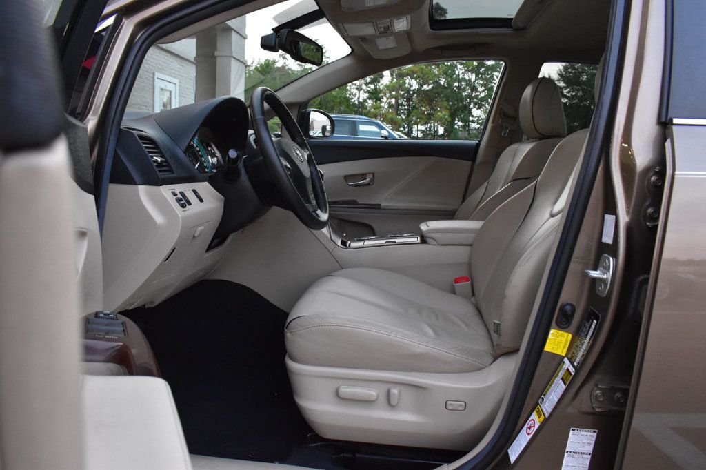 2012 Toyota Venza 4dr Wagon V6 AWD Limited - 22919795 - 13