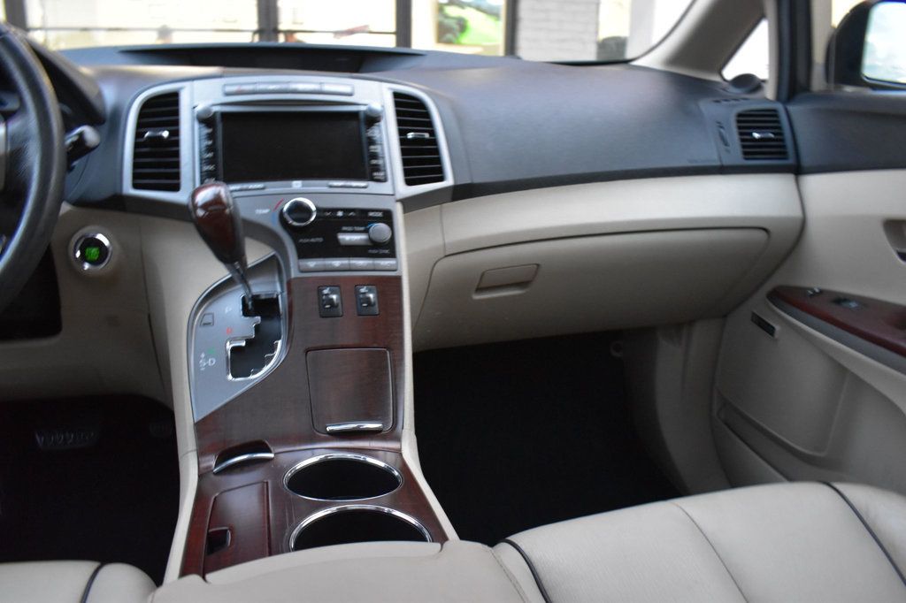 2012 Toyota Venza 4dr Wagon V6 AWD Limited - 22919795 - 26