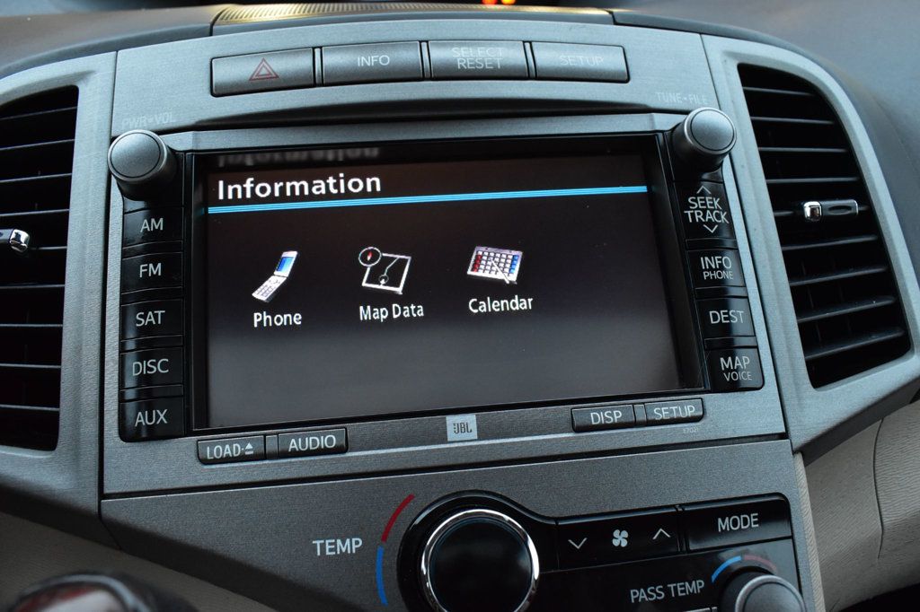 2012 Toyota Venza 4dr Wagon V6 AWD Limited - 22919795 - 34