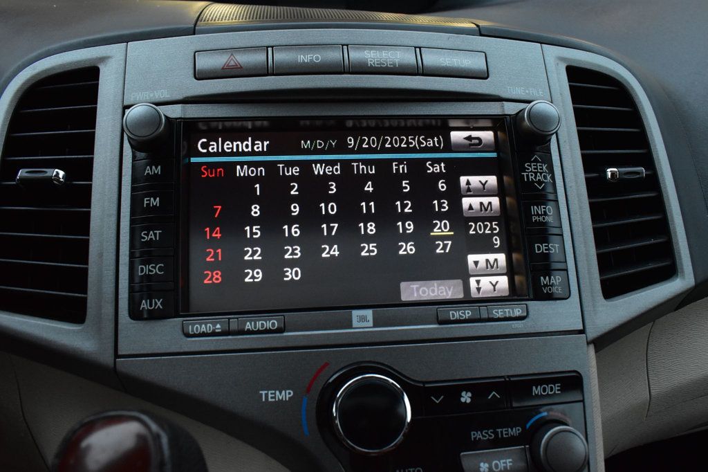 2012 Toyota Venza 4dr Wagon V6 AWD Limited - 22919795 - 35