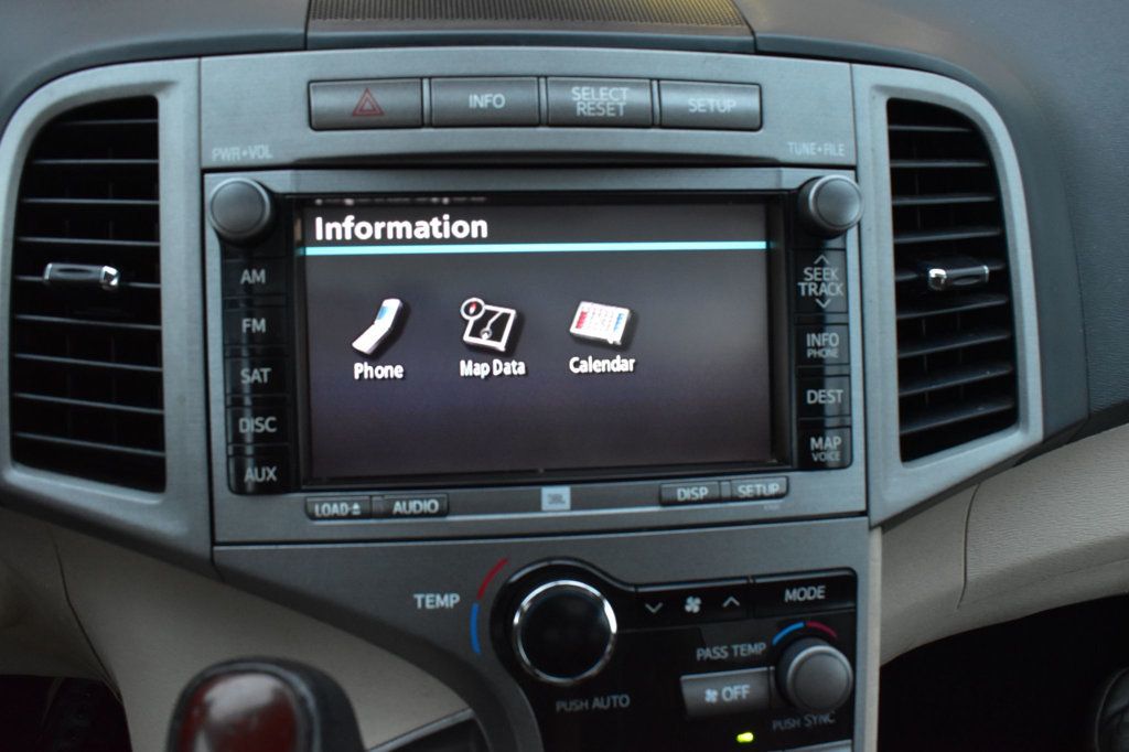 2012 Toyota Venza 4dr Wagon V6 AWD Limited - 22919795 - 36