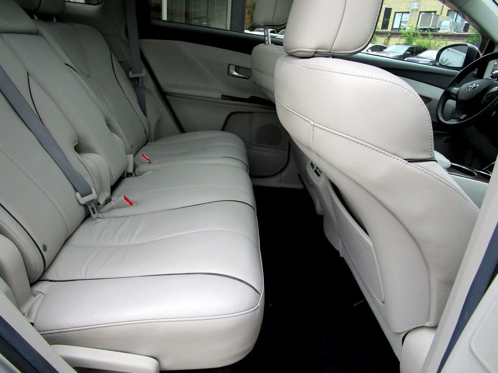 2012 Toyota Venza 4dr Wagon V6 AWD Limited - 23066405 - 15