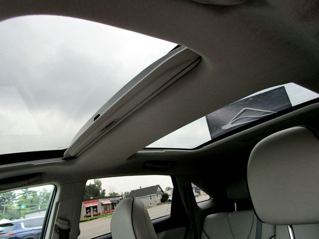 2012 Toyota Venza 4dr Wagon V6 AWD Limited - 23066405 - 22