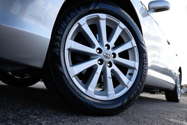 2012 Toyota Venza 4dr Wagon V6 FWD XLE - 22925504 - 37