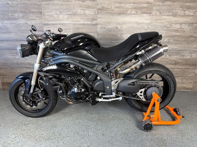 2012 Triumph Speed Triple 1050 LOW MILES! - 22966829 - 9