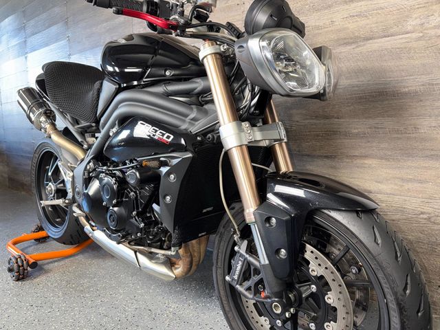 2012 Triumph Speed Triple 1050 LOW MILES! - 22966829 - 1