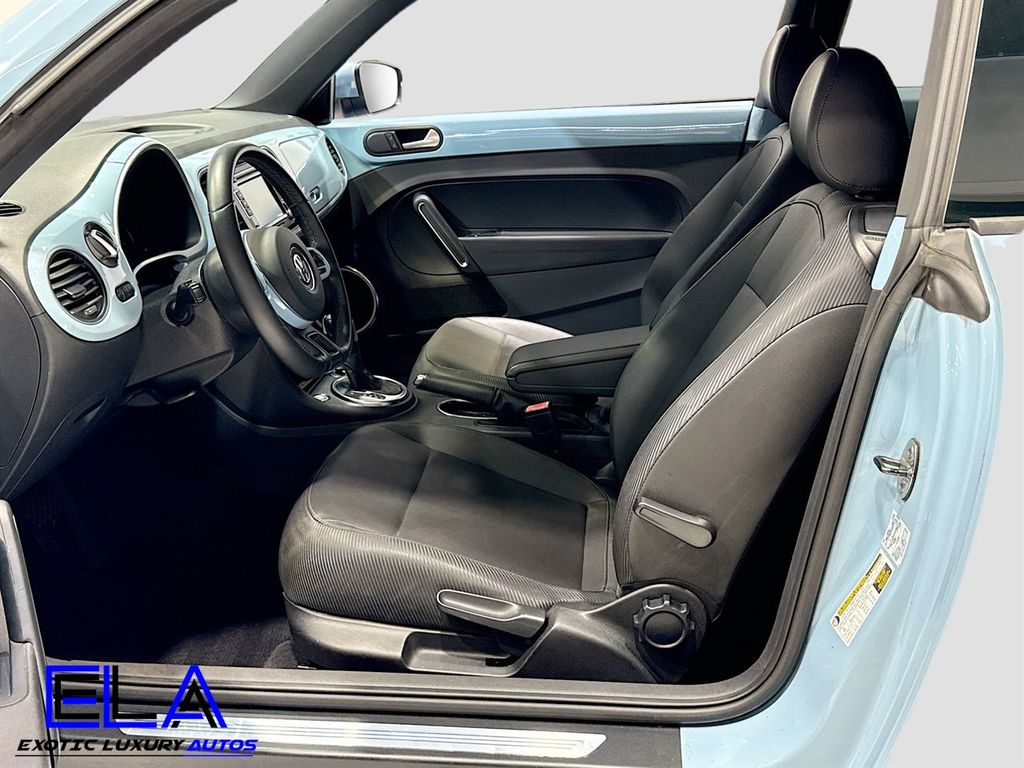 2012 Volkswagen Beetle 2.5L photo 18