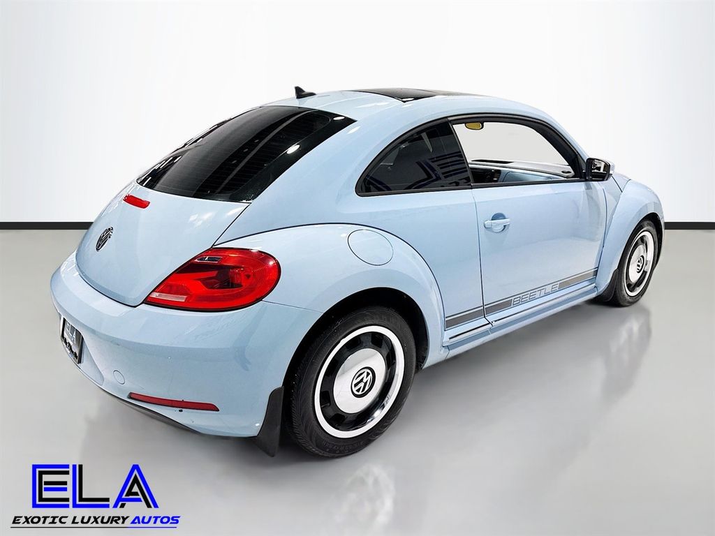 2012 Volkswagen Beetle 2.5L photo 6