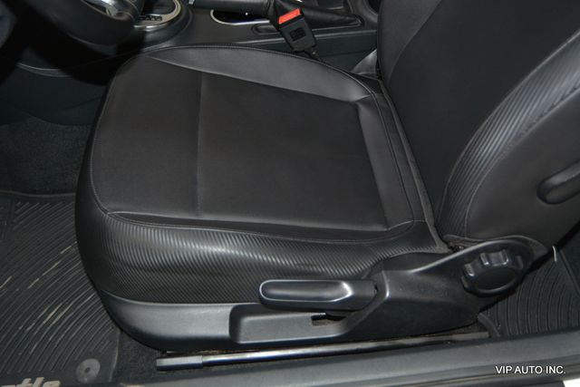 2012 Volkswagen Beetle 2dr Coupe Automatic 2.5L - 22951849 - 14