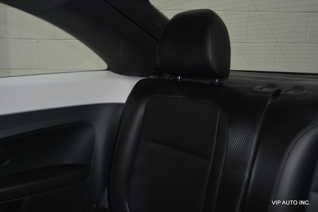2012 Volkswagen Beetle 2dr Coupe Automatic 2.5L - 22951849 - 17