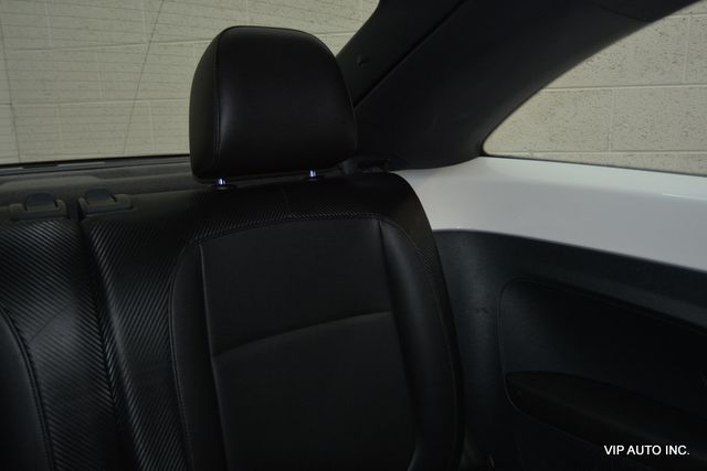 2012 Volkswagen Beetle 2dr Coupe Automatic 2.5L - 22951849 - 18