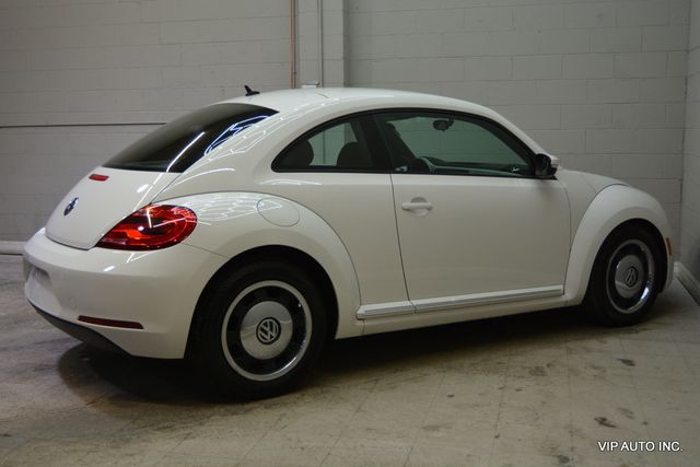 2012 Volkswagen Beetle 2dr Coupe Automatic 2.5L - 22951849 - 24