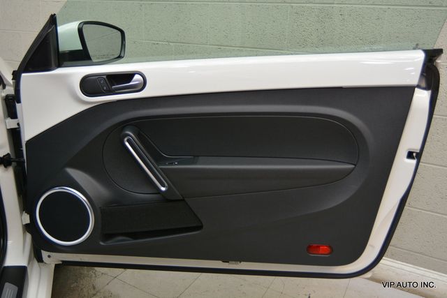 2012 Volkswagen Beetle 2dr Coupe Automatic 2.5L - 22951849 - 7