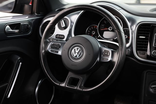 2012 Volkswagen Beetle 2dr Coupe Automatic 2.5L PZEV - 23027121 - 31