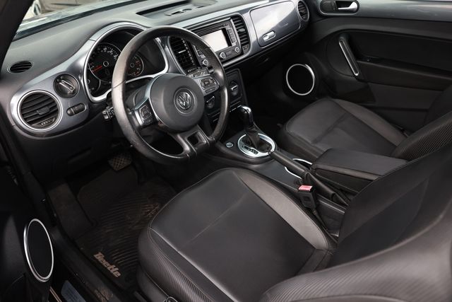 2012 Volkswagen Beetle 2dr Coupe Automatic 2.5L PZEV - 23027121 - 5