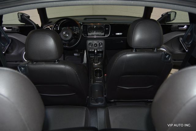 2012 Volkswagen Beetle 2dr Coupe Automatic 2.5L PZEV - 23022908 - 24