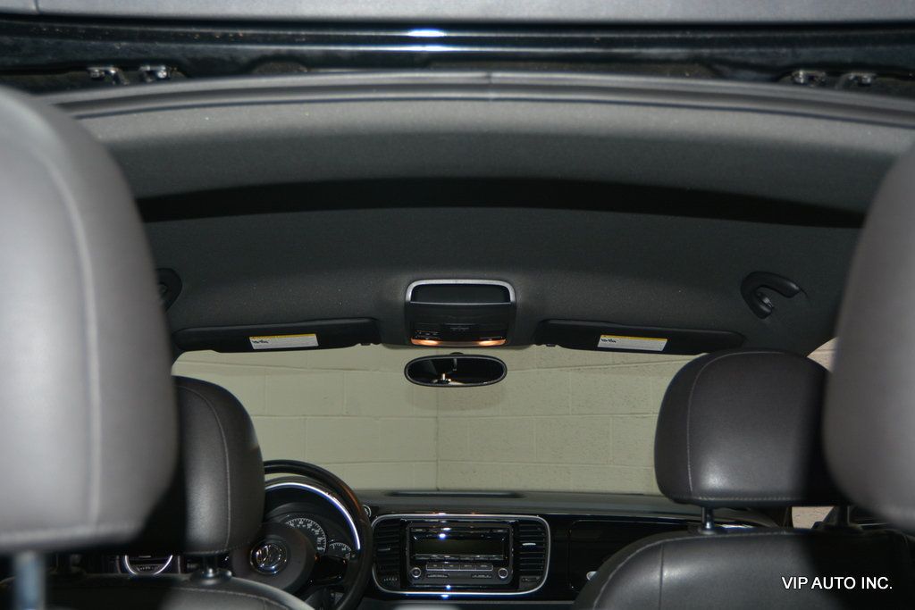 2012 Volkswagen Beetle 2dr Coupe Automatic 2.5L PZEV - 23022908 - 25