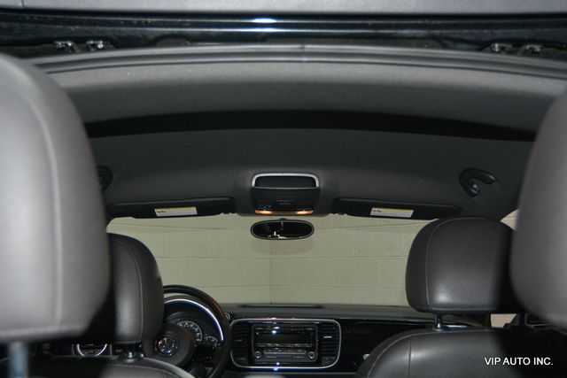 2012 Volkswagen Beetle 2dr Coupe Automatic 2.5L PZEV - 23022908 - 25