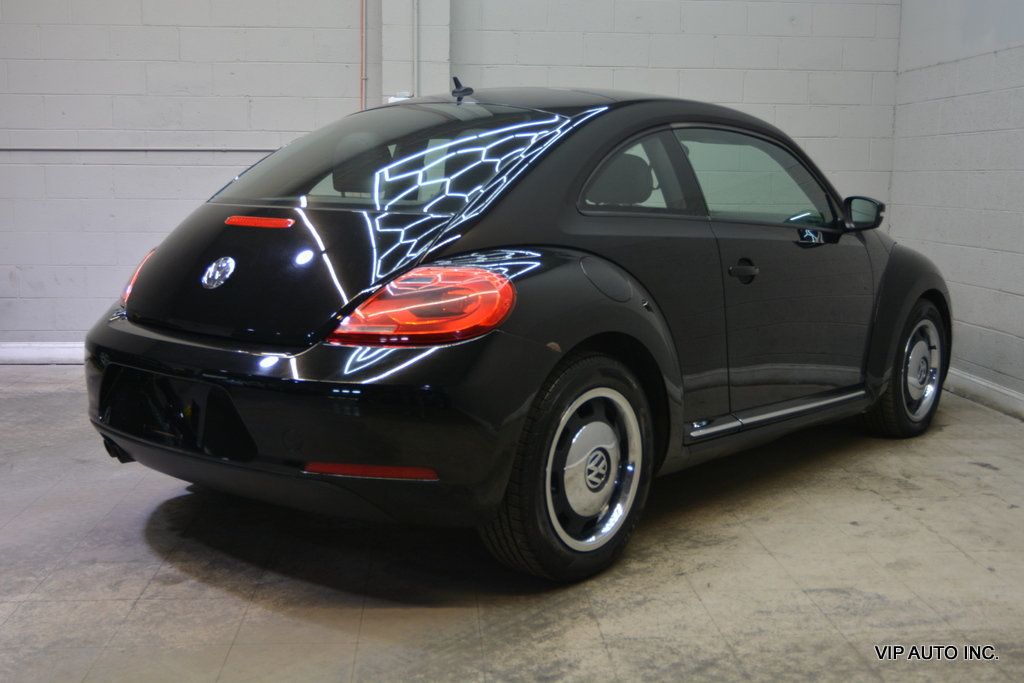 2012 Volkswagen Beetle 2dr Coupe Automatic 2.5L PZEV - 23022908 - 3