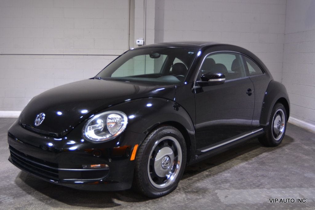 2012 Volkswagen Beetle 2dr Coupe Automatic 2.5L w/Sun/Sound/Nav - 22608320 - 1