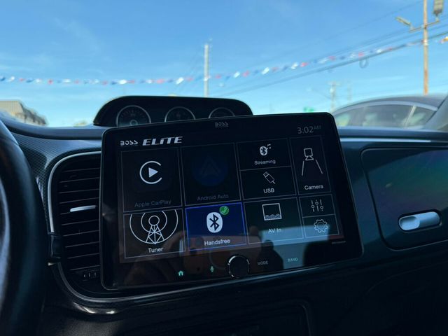 2012 Volkswagen Beetle 2dr Coupe DSG 2.0T Turbo - 23005355 - 22