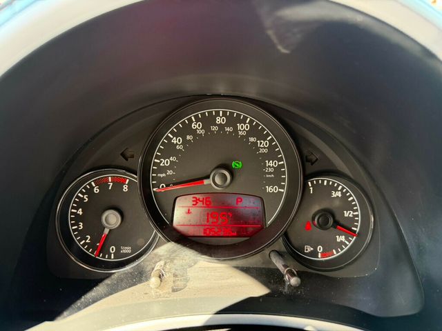 2012 Volkswagen Beetle 2dr Coupe DSG 2.0T Turbo - 23005355 - 24