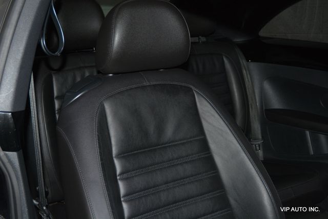 2012 Volkswagen Beetle 2dr Coupe DSG 2.0T Turbo - 22907721 - 11