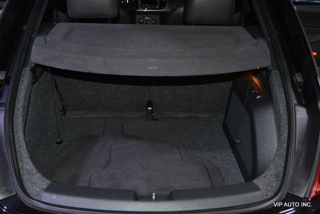 2012 Volkswagen Beetle 2dr Coupe DSG 2.0T Turbo - 22907721 - 24