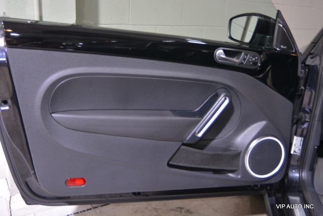 2012 Volkswagen Beetle 2dr Coupe DSG 2.0T Turbo - 22907721 - 6