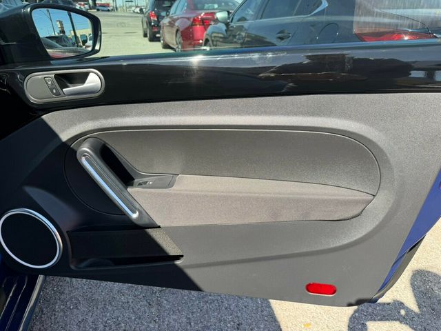 2012 Volkswagen Beetle 2dr Coupe Manual 2.0T Turbo PZEV - 23005355 - 14