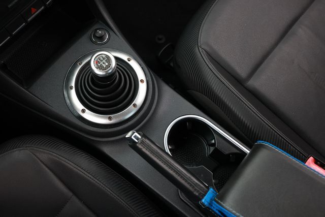 2012 Volkswagen Beetle 2.5 - Photo 34