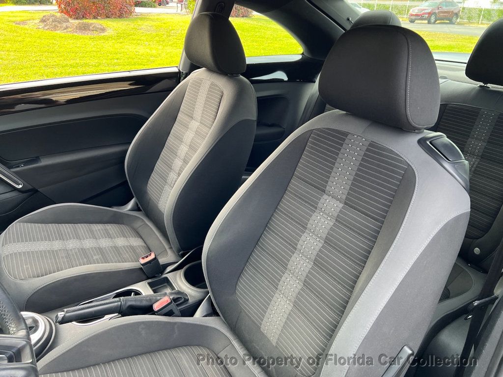 2012 Volkswagen Beetle Black Turbo Coupe DSG PZEV - 22787758 - 9