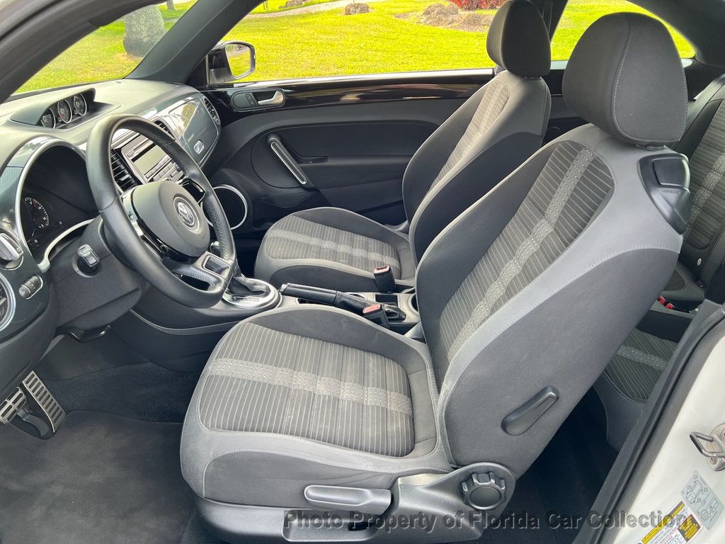 2012 Volkswagen Beetle Black Turbo Coupe DSG PZEV - 22787758 - 35