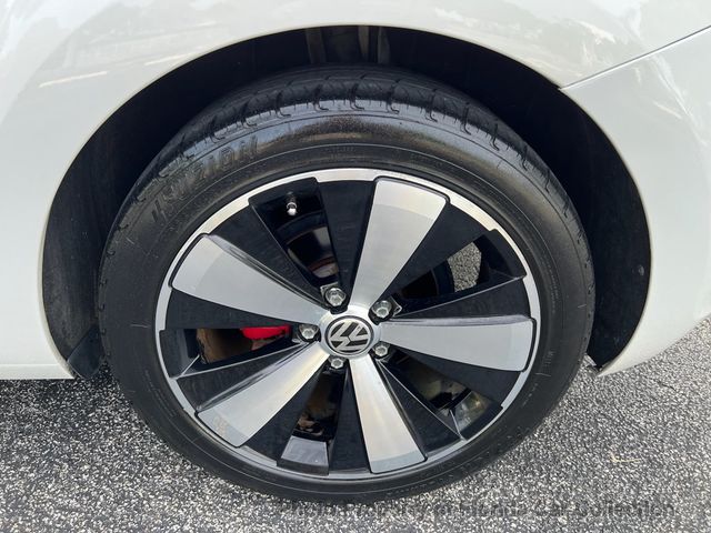 2012 Volkswagen Beetle Black Turbo Coupe DSG PZEV - 22787758 - 75
