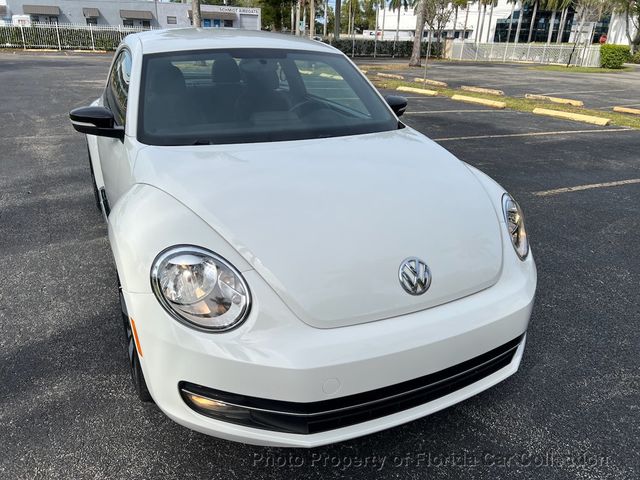 2012 Volkswagen Beetle Coupe DSG 2.0T Black Turbo Launch Edition PZEV - 22787758 - 14