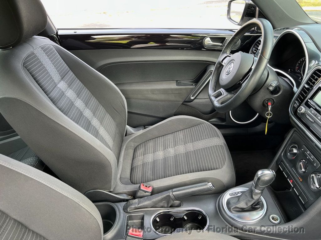 2012 Volkswagen Beetle Coupe DSG 2.0T Black Turbo Launch Edition PZEV - 22787758 - 40