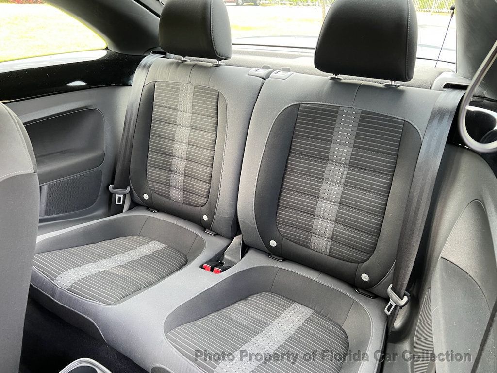 2012 Volkswagen Beetle Coupe DSG 2.0T Black Turbo Launch Edition PZEV - 22787758 - 42